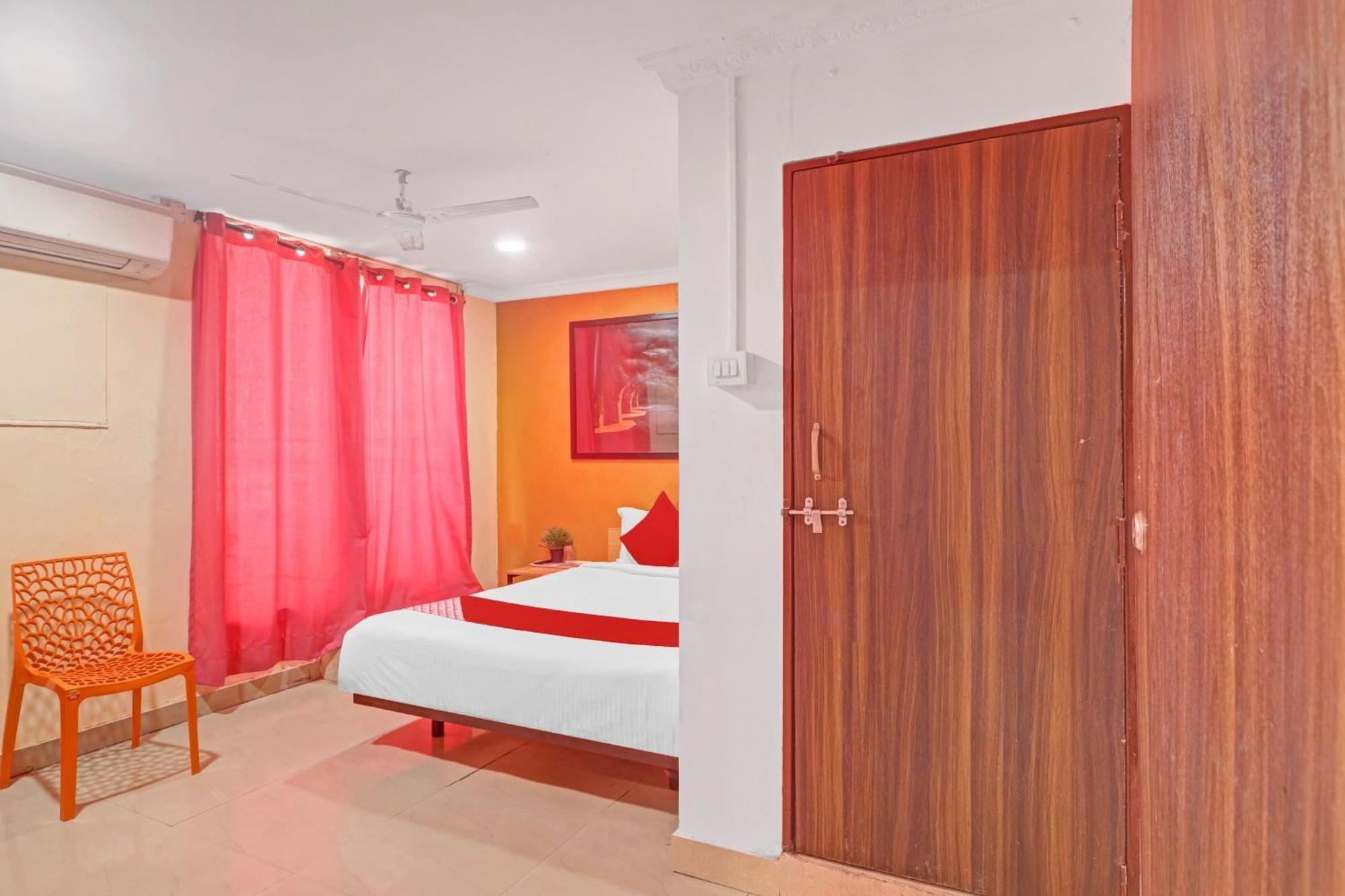 Hotel O New Lakeview Palace 海得拉巴 外观 照片