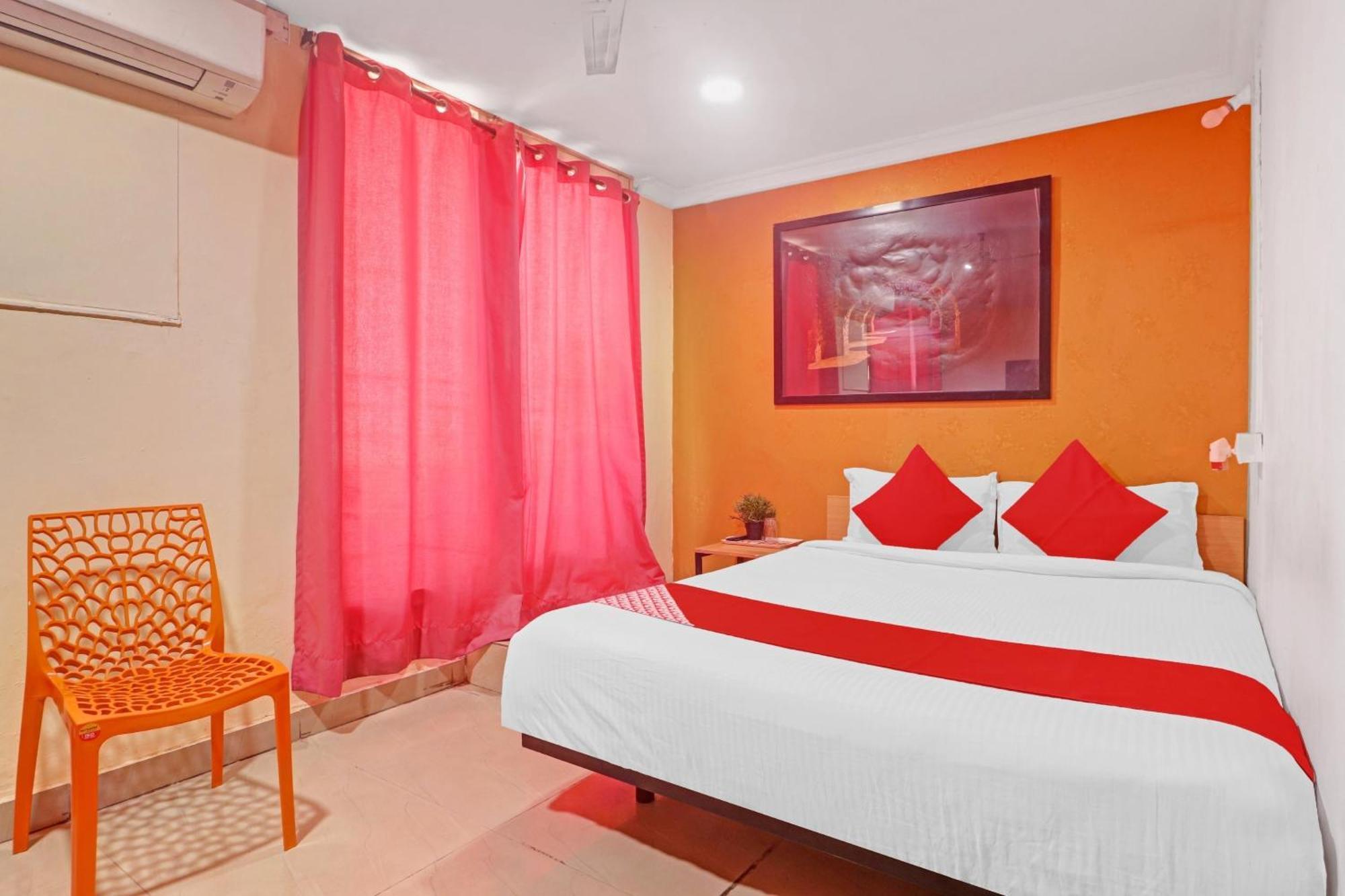 Hotel O New Lakeview Palace 海得拉巴 外观 照片